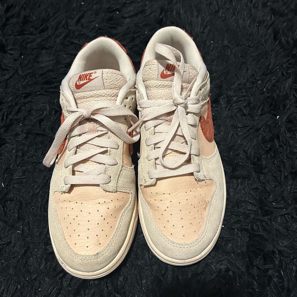 Nike Dunks